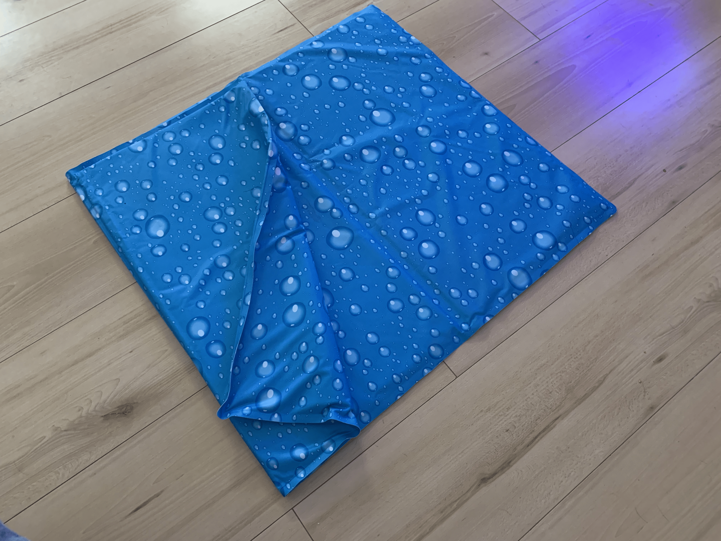 Hunde und Katzen Kühlmatte von Karlie. Leicht und faltbar